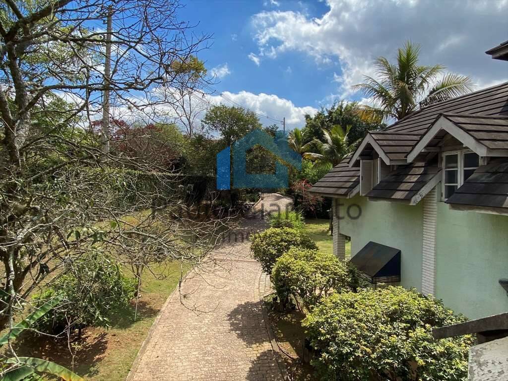 Casa de Condomínio à venda com 4 quartos, 562m² - Foto 5