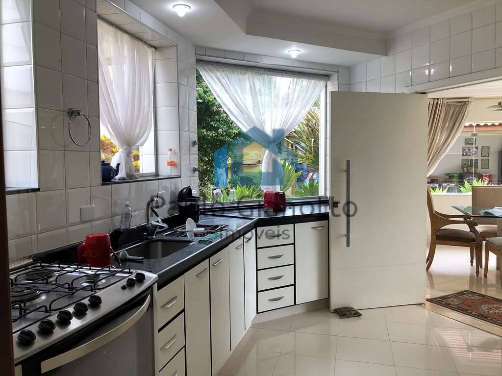 Casa de Condomínio à venda com 4 quartos, 800m² - Foto 12