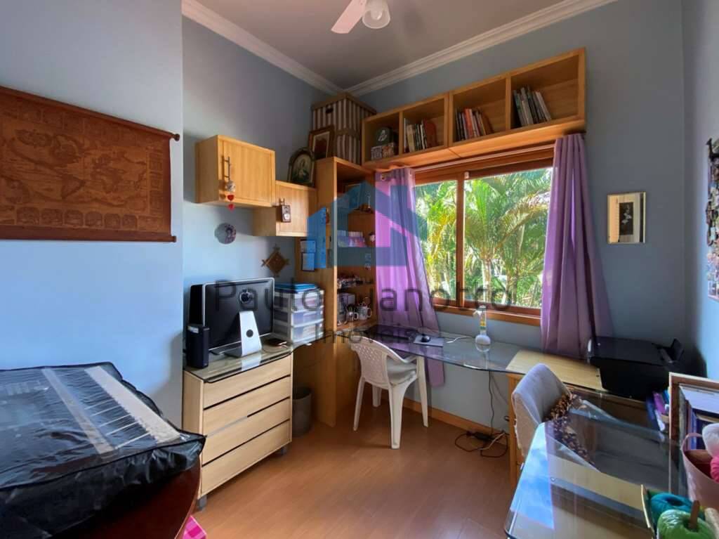 Casa de Condomínio à venda com 4 quartos, 362m² - Foto 29