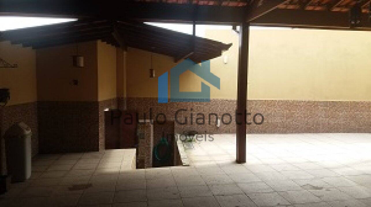 Casa à venda com 3 quartos, 358m² - Foto 5