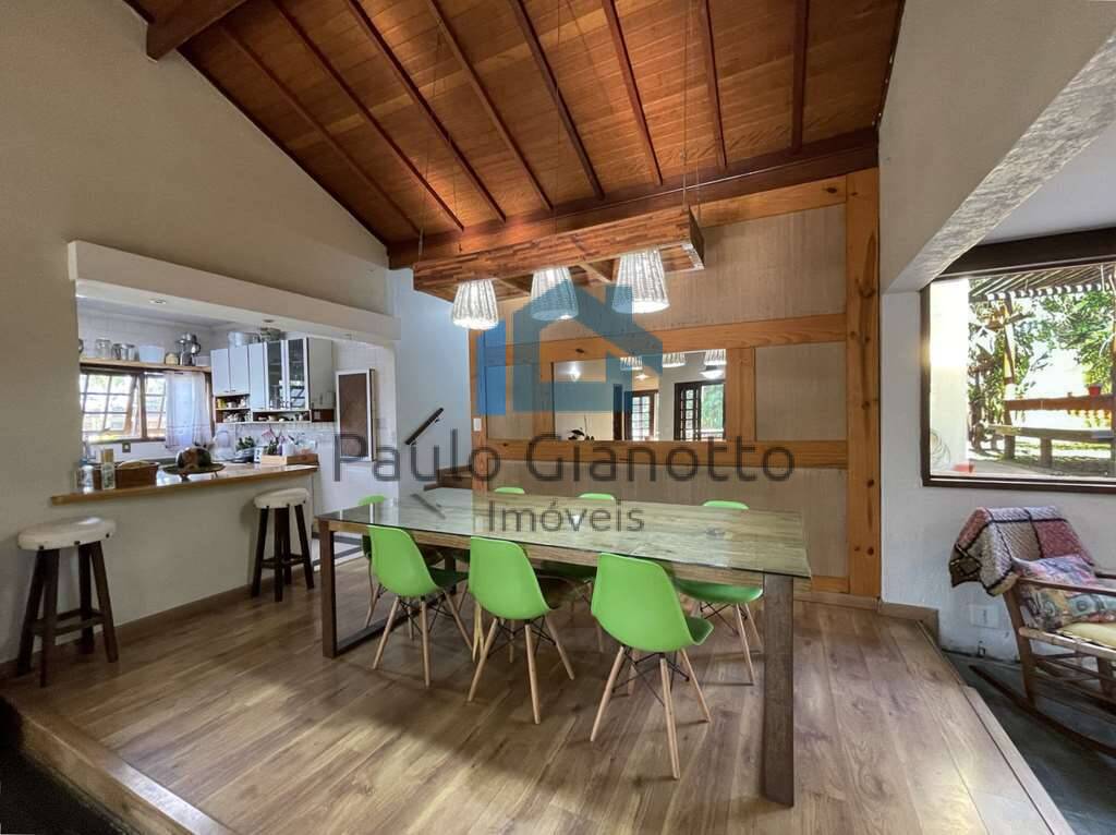 Casa de Condomínio à venda com 4 quartos, 220m² - Foto 31