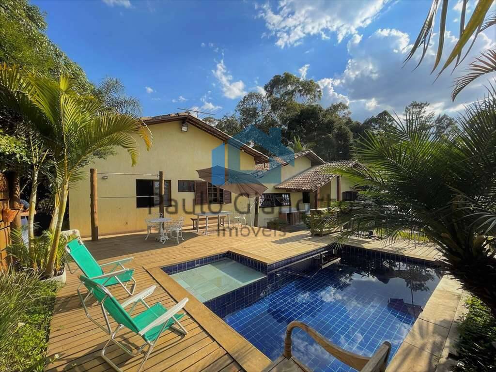 Casa de Condomínio à venda com 4 quartos, 220m² - Foto 3