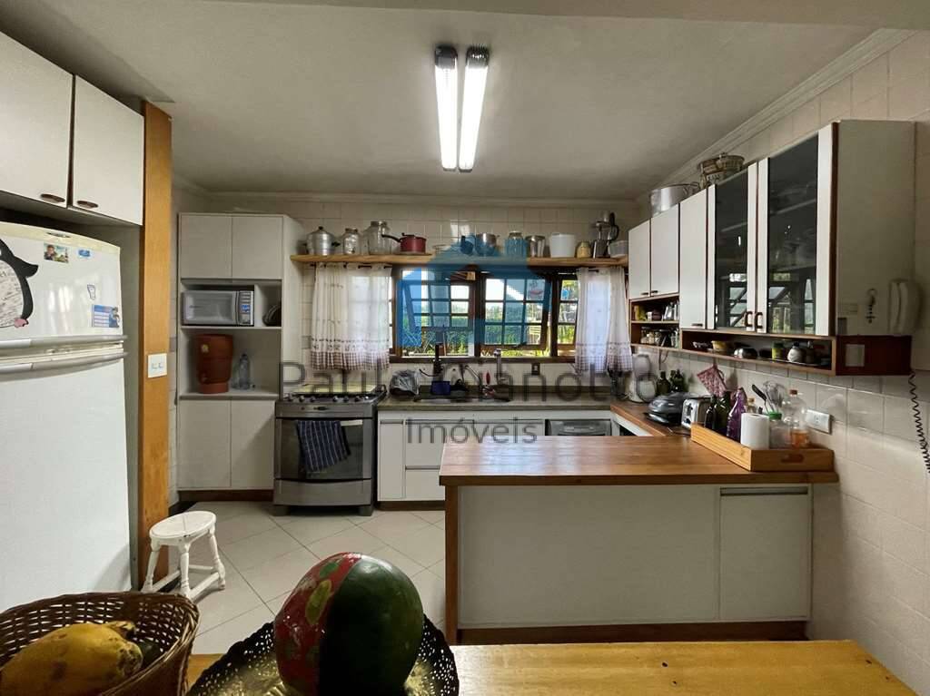 Casa de Condomínio à venda com 4 quartos, 220m² - Foto 33