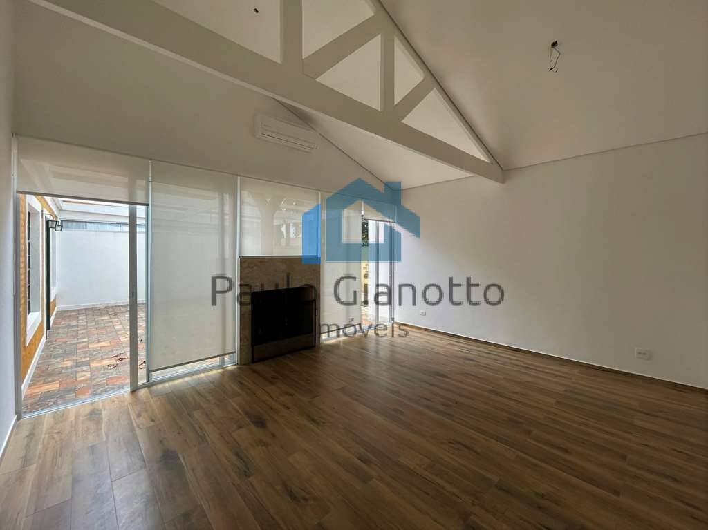 Casa à venda com 4 quartos, 800m² - Foto 37