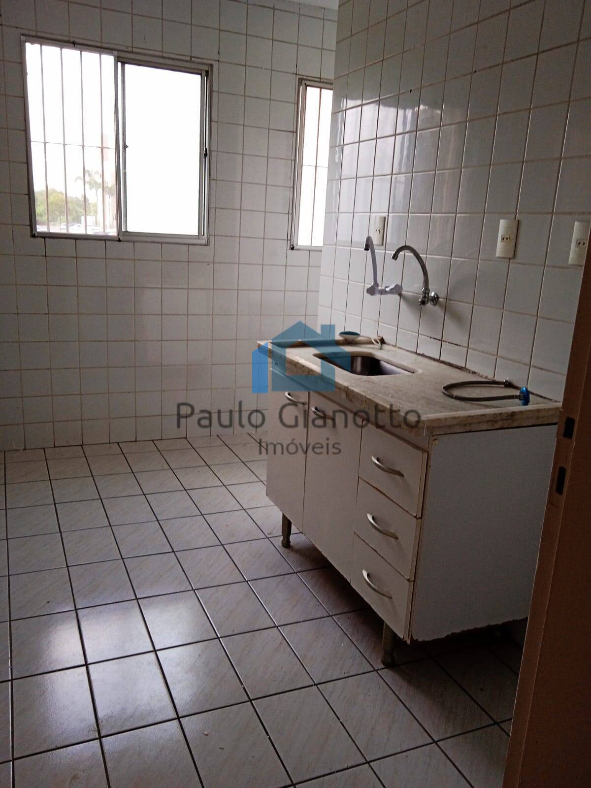 Apartamento à venda e aluguel com 2 quartos, 45m² - Foto 10