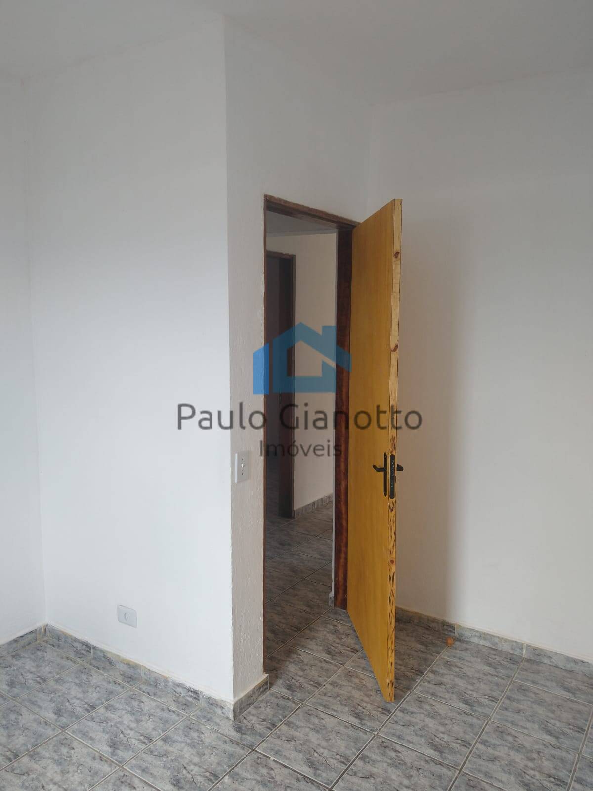 Casa para alugar com 3 quartos, 70m² - Foto 12