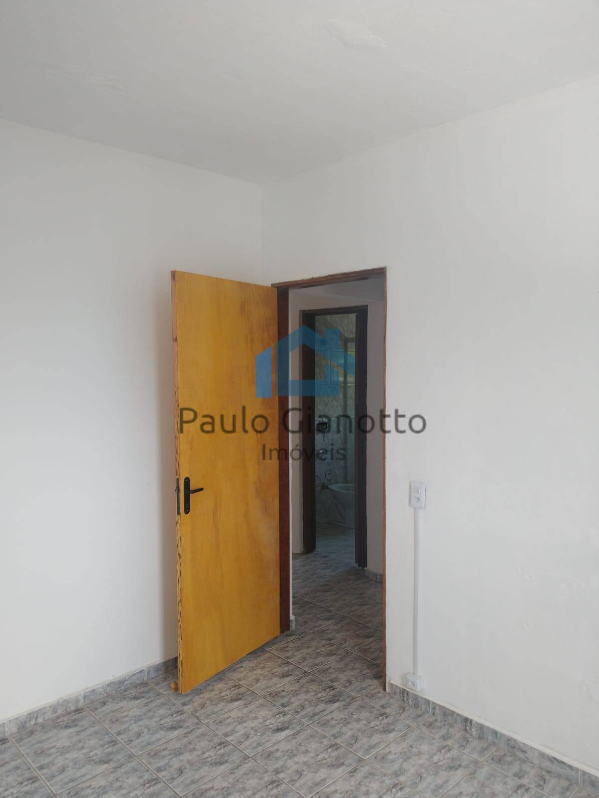 Casa para alugar com 3 quartos, 70m² - Foto 15