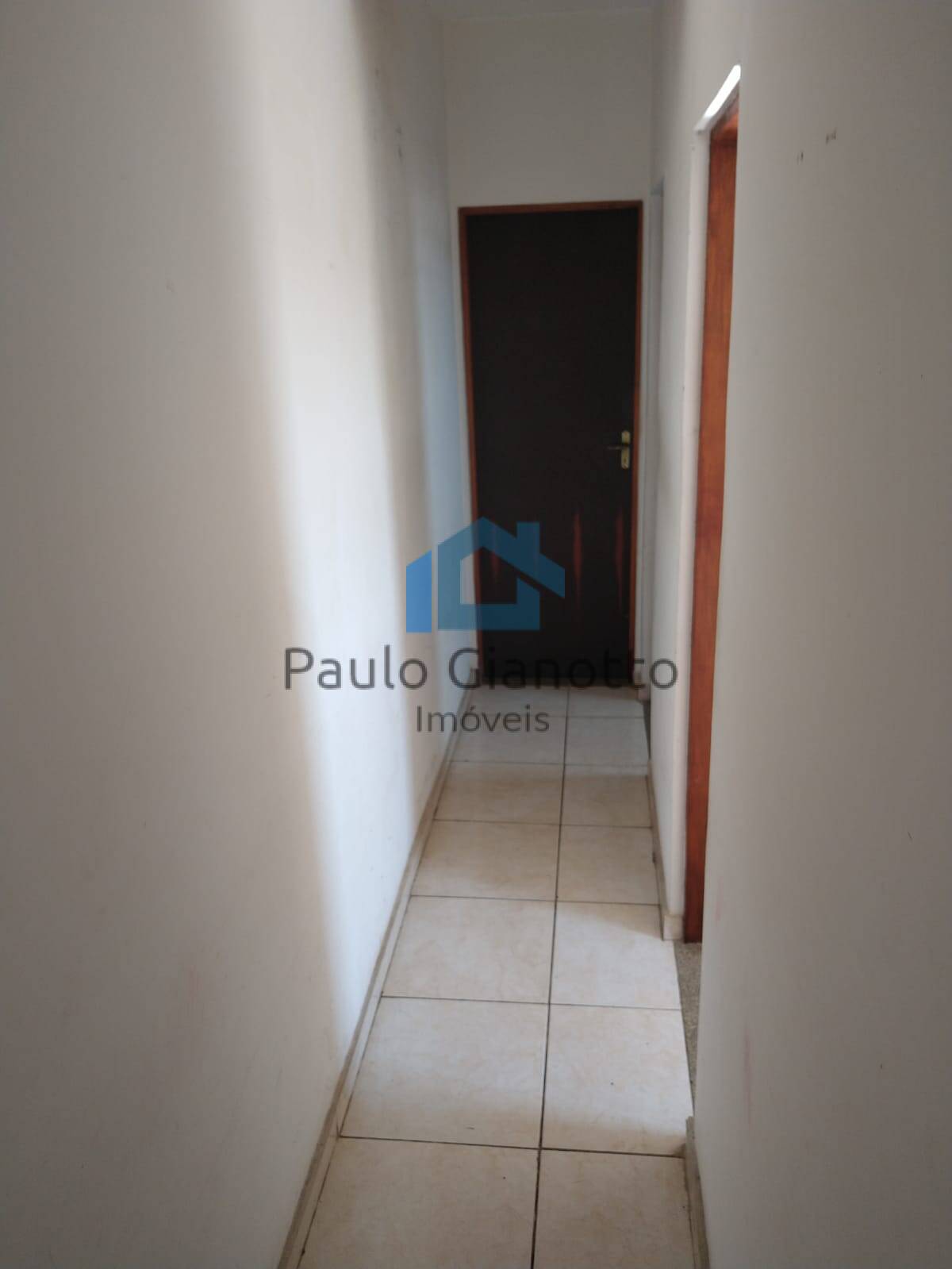 Casa à venda com 6 quartos, 96m² - Foto 14