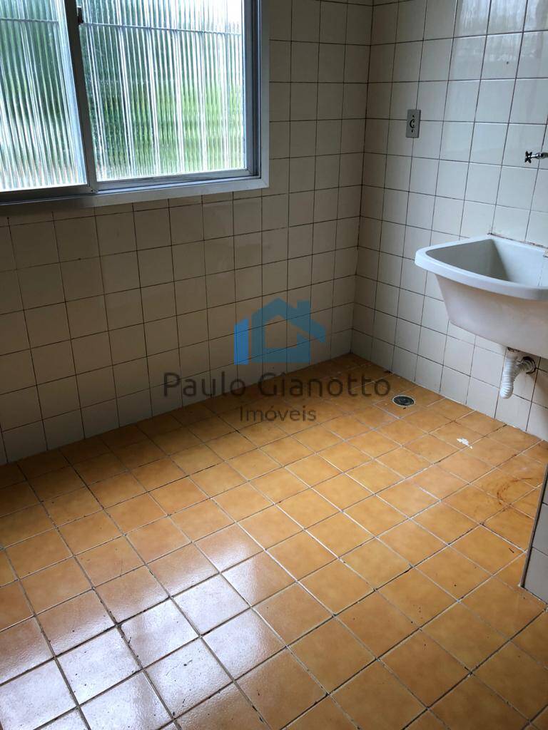 Apartamento para alugar com 2 quartos, 58m² - Foto 4