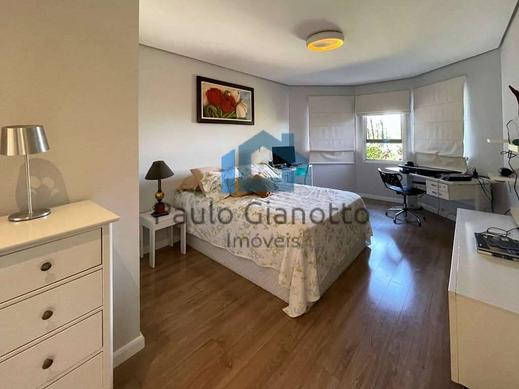 Casa à venda com 5 quartos, 610m² - Foto 42