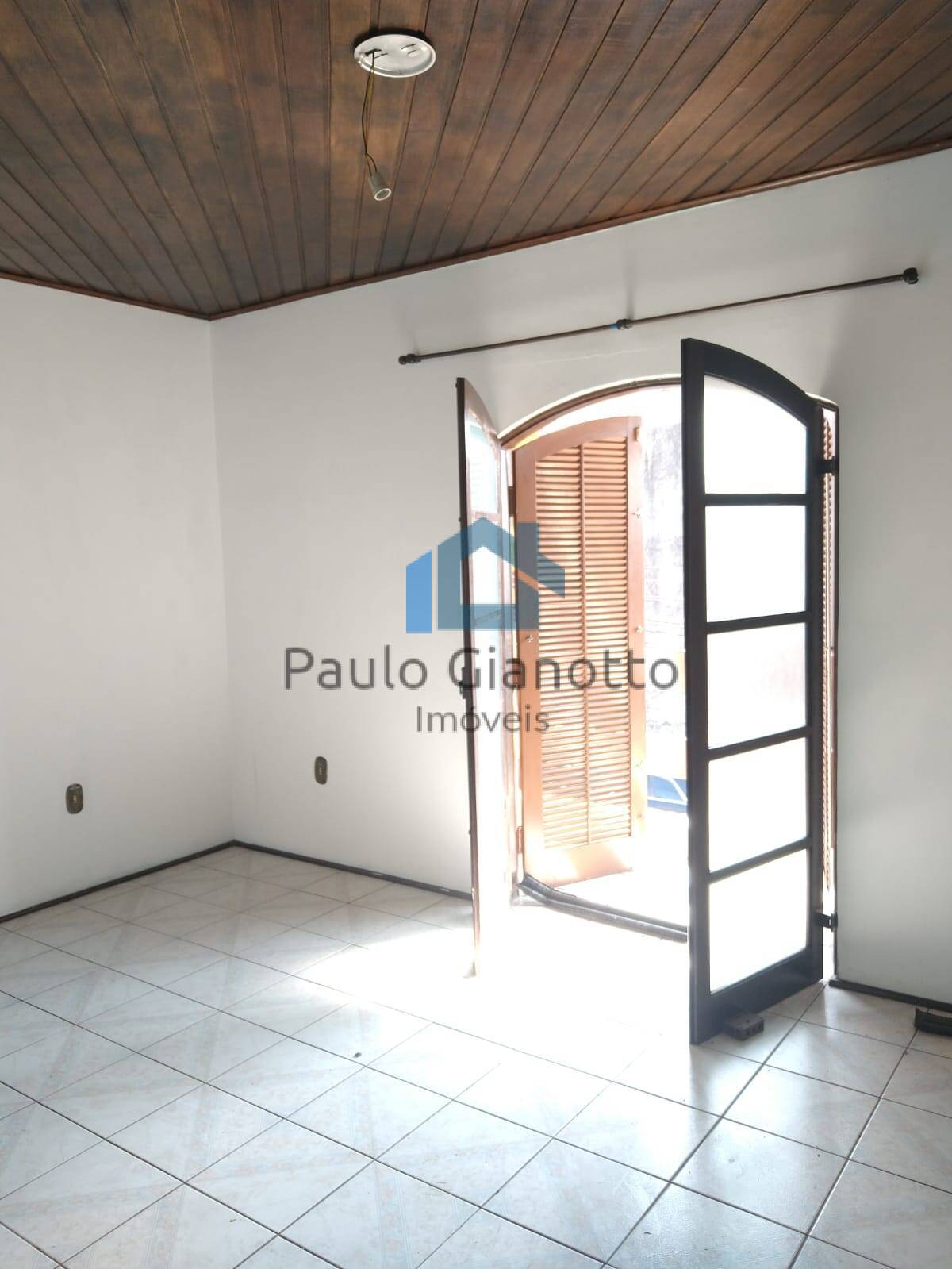 Casa à venda com 6 quartos, 400m² - Foto 15