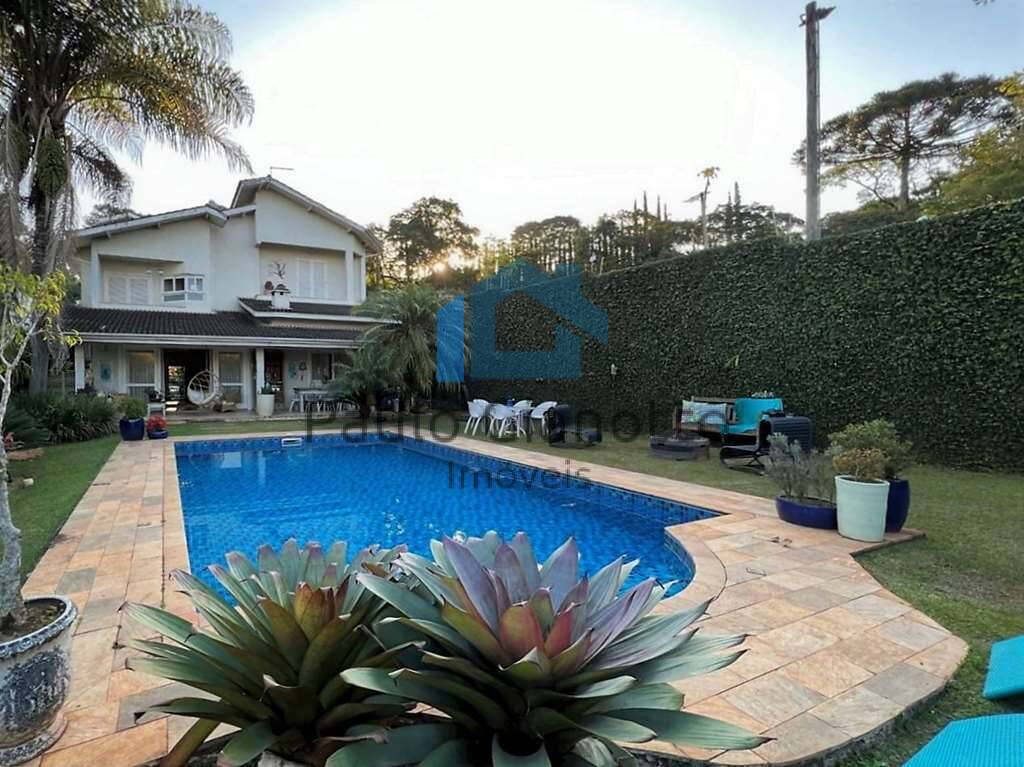 Casa à venda com 4 quartos, 496m² - Foto 2