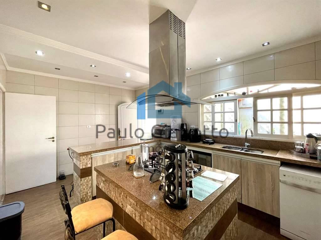 Casa à venda com 3 quartos, 131m² - Foto 13