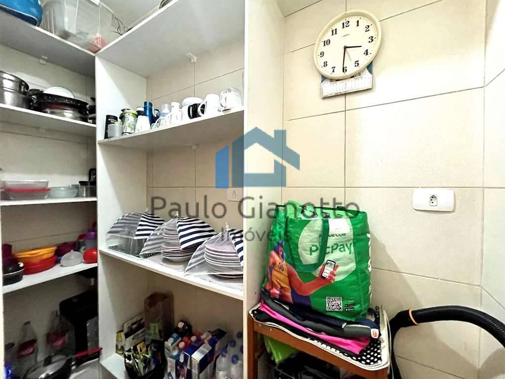 Casa à venda com 3 quartos, 131m² - Foto 18