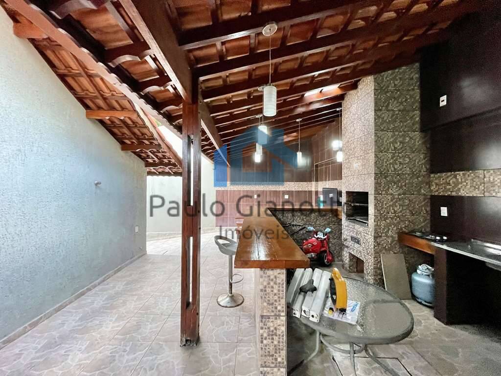 Casa à venda com 3 quartos, 131m² - Foto 10