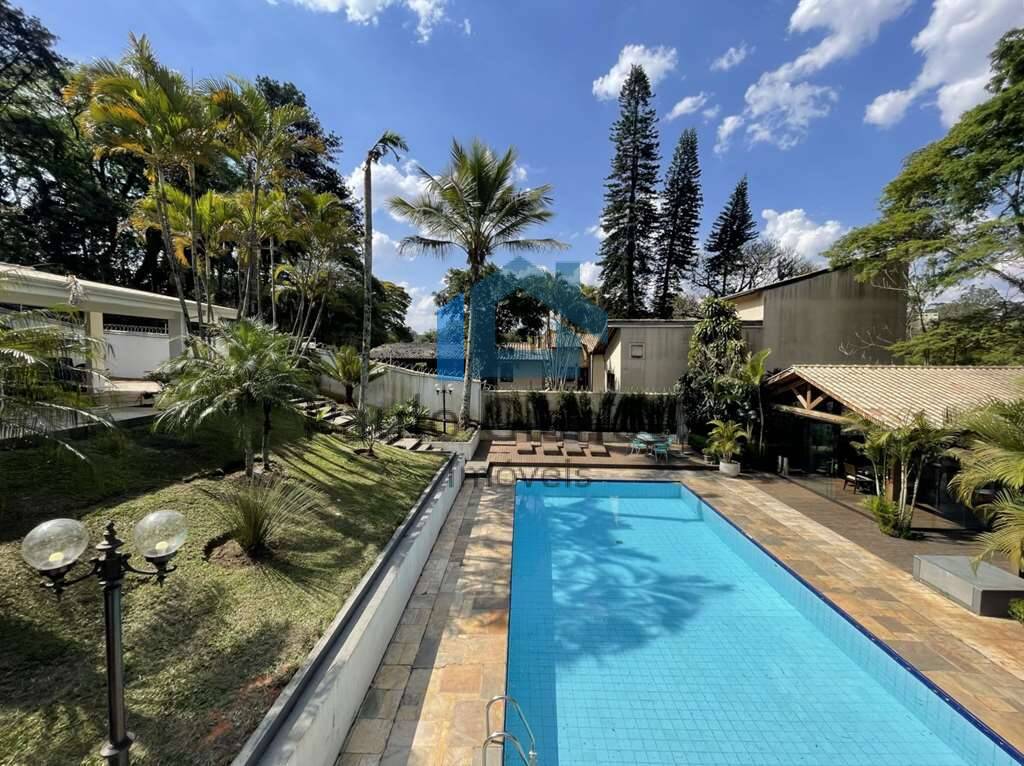 Casa à venda com 4 quartos, 850m² - Foto 2