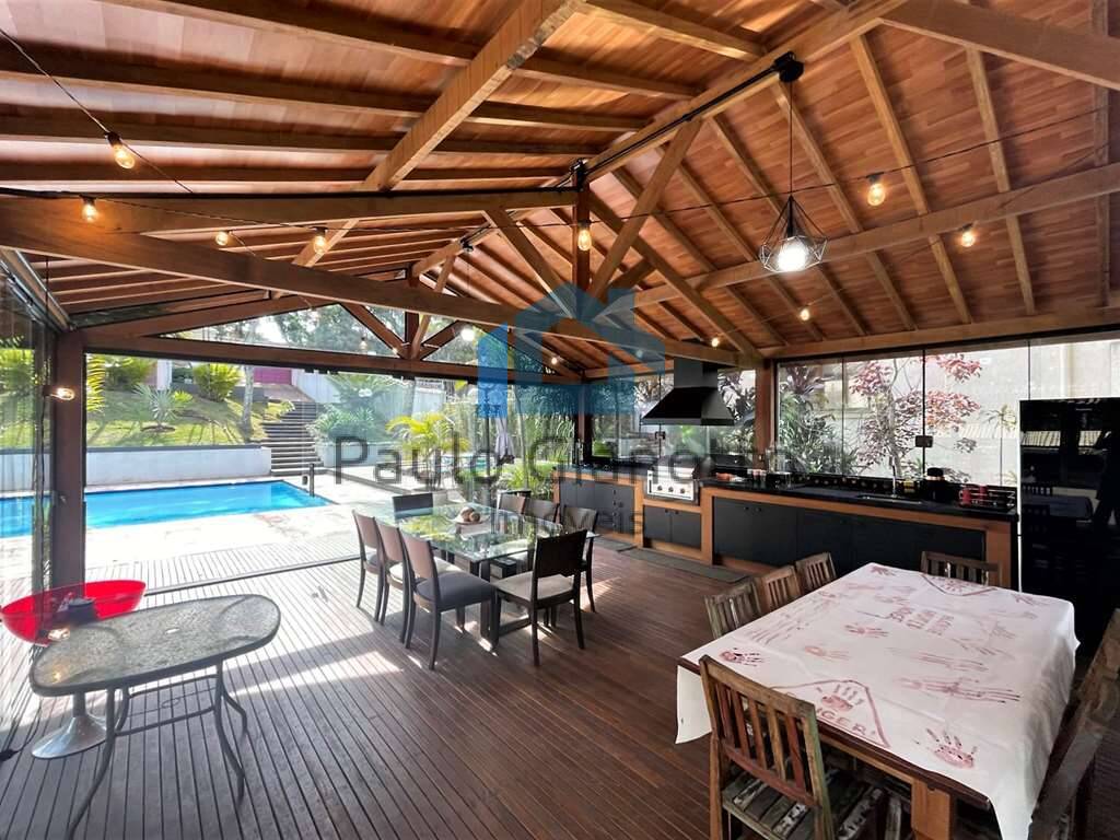 Casa à venda com 4 quartos, 850m² - Foto 10