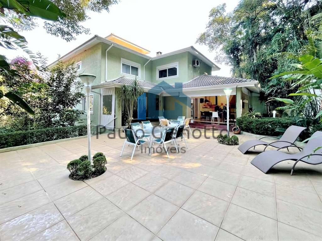 Casa de Condomínio à venda com 4 quartos, 553m² - Foto 1