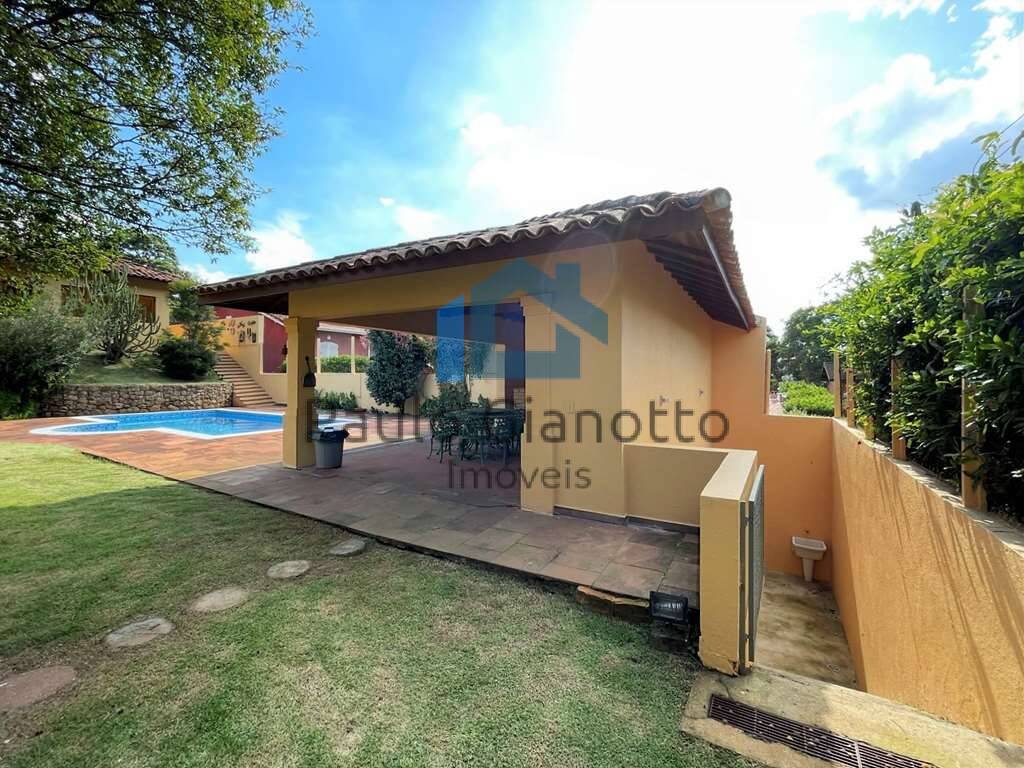 Casa de Condomínio à venda com 4 quartos, 586m² - Foto 47