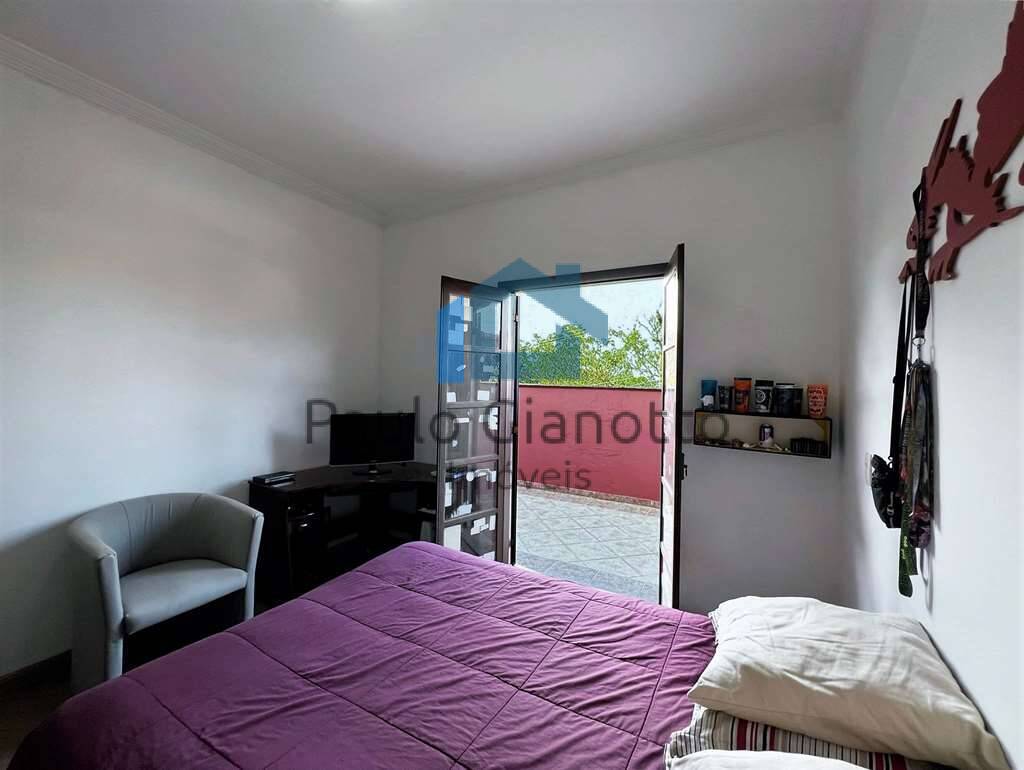 Casa de Condomínio à venda com 3 quartos, 360m² - Foto 19