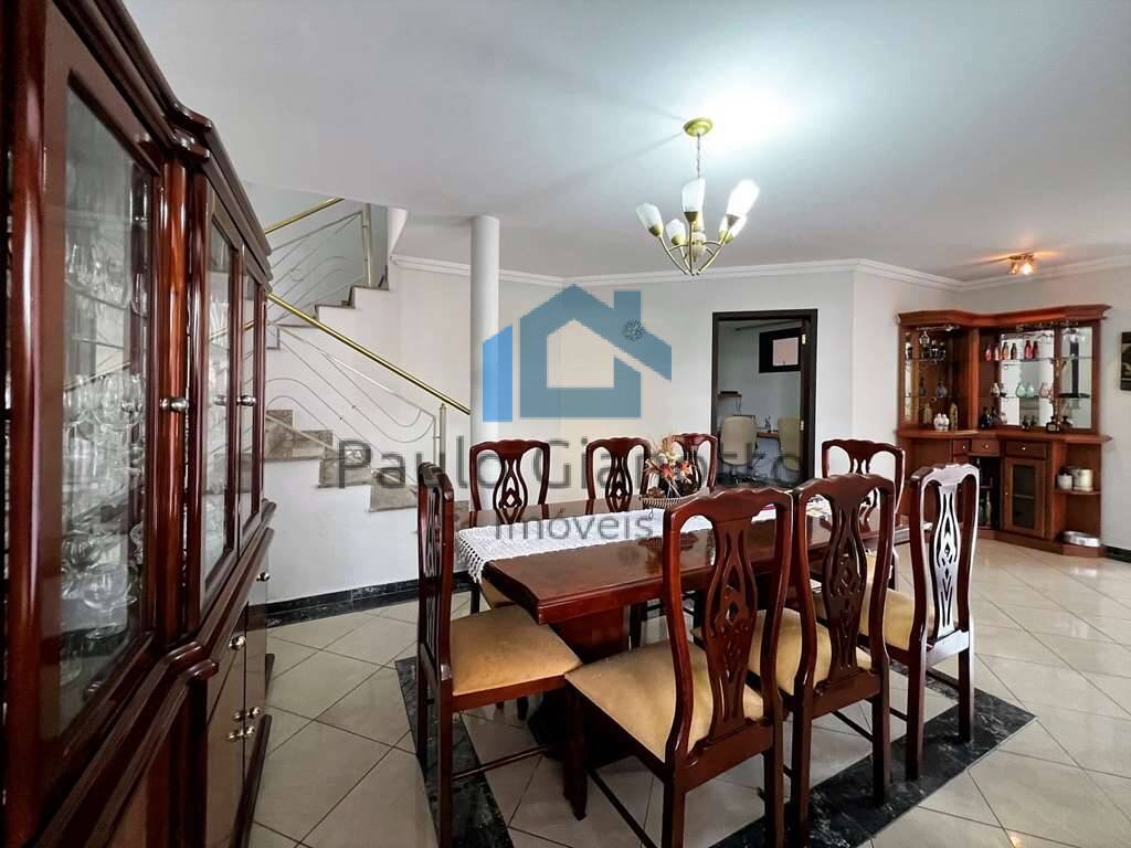 Casa de Condomínio à venda com 3 quartos, 360m² - Foto 31