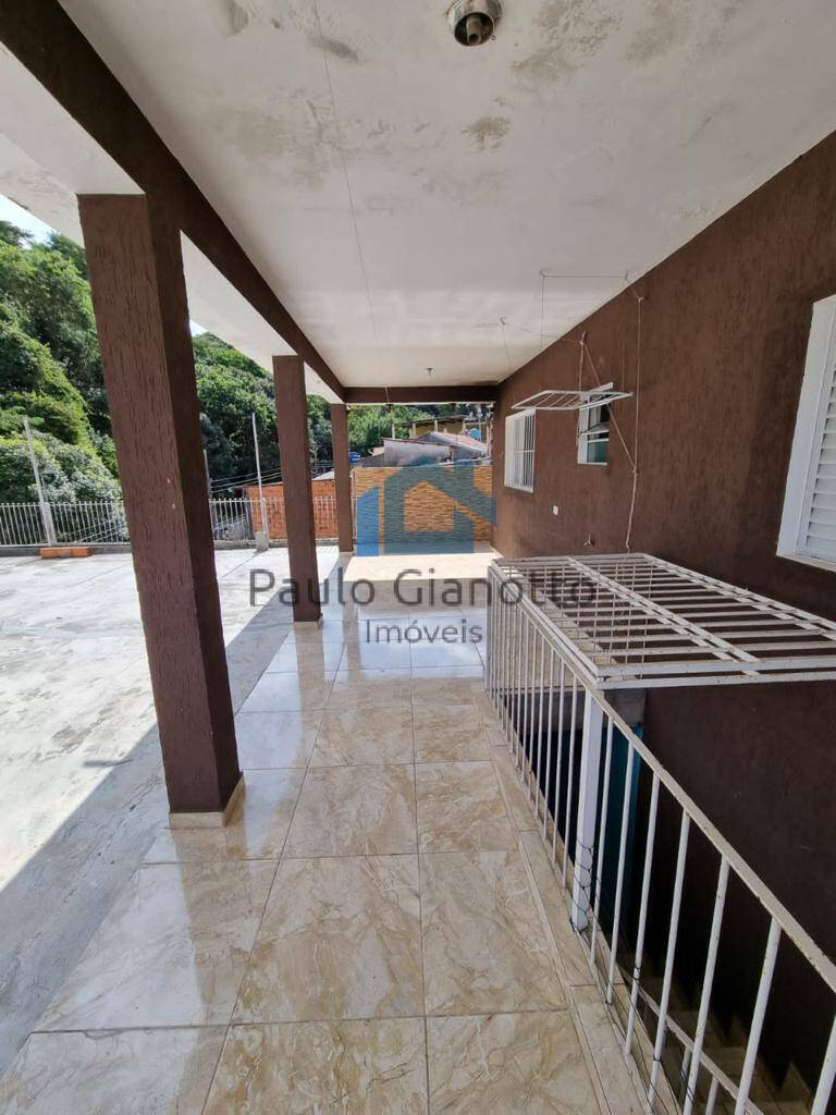 Casa à venda com 6 quartos, 340m² - Foto 6