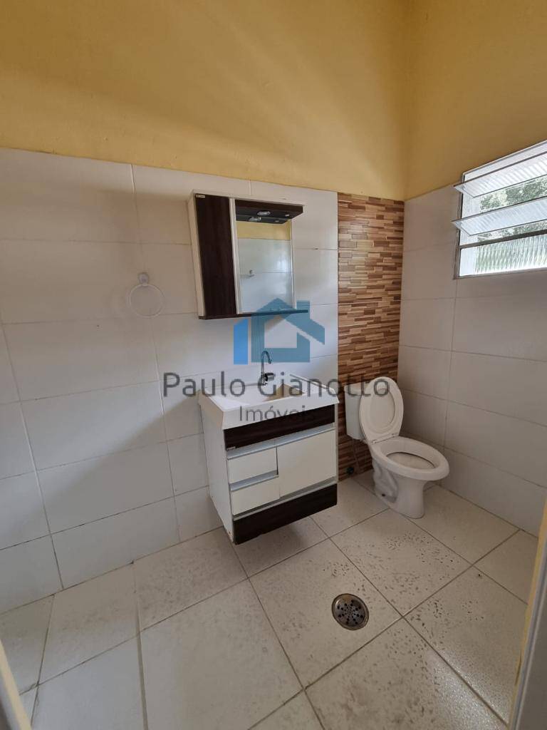 Casa à venda com 6 quartos, 340m² - Foto 16