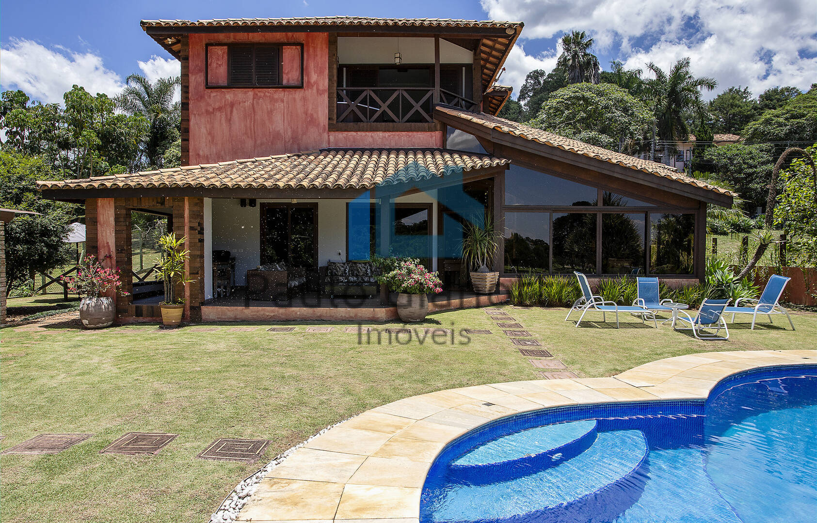 Casa de Condomínio à venda e aluguel com 4 quartos, 724m² - Foto 3