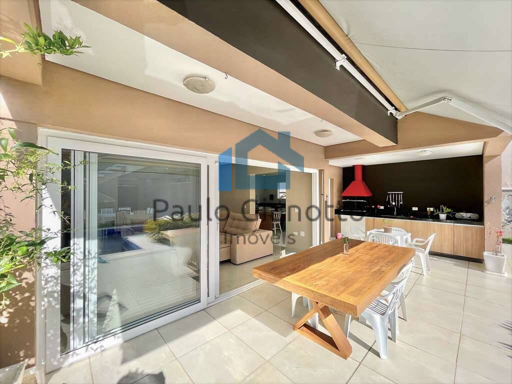 Casa de Condomínio à venda com 4 quartos, 315m² - Foto 18