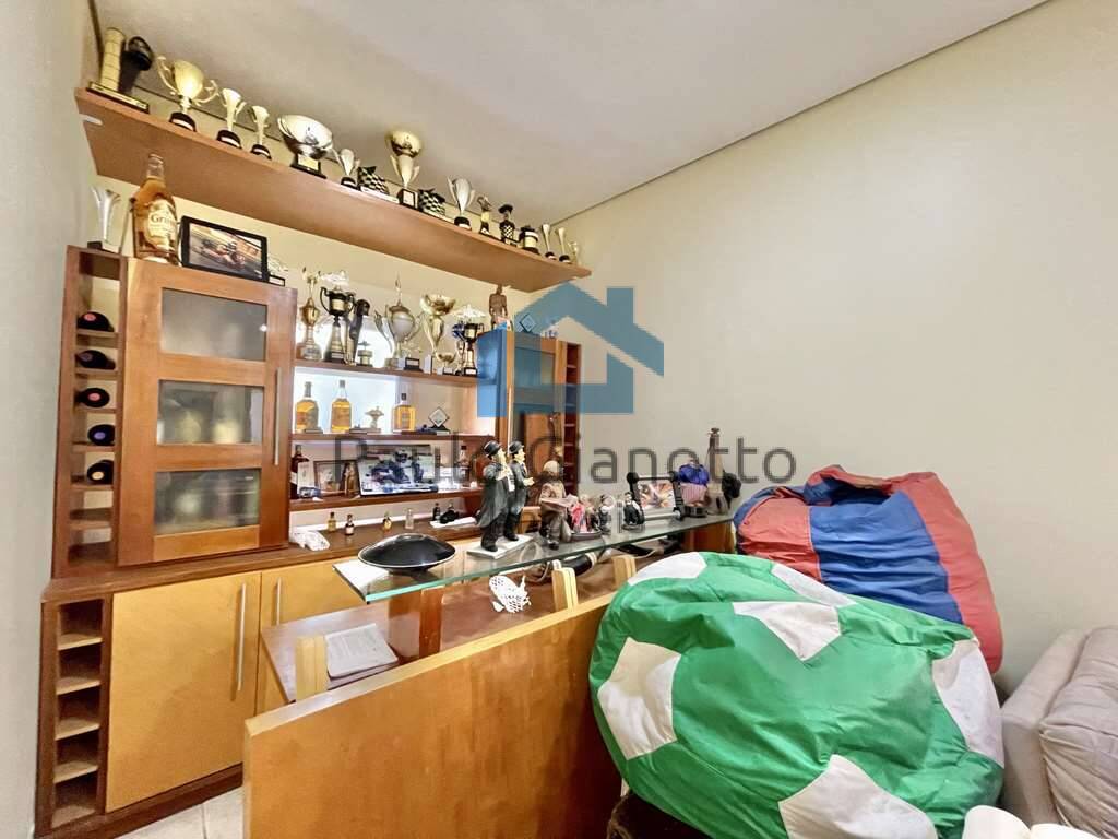 Casa de Condomínio à venda com 4 quartos, 494m² - Foto 42