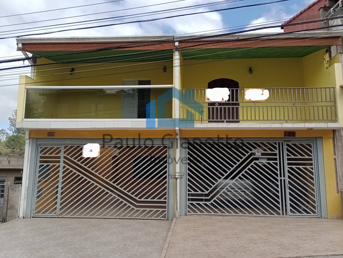 Casa à venda com 3 quartos, 200m² - Foto 1