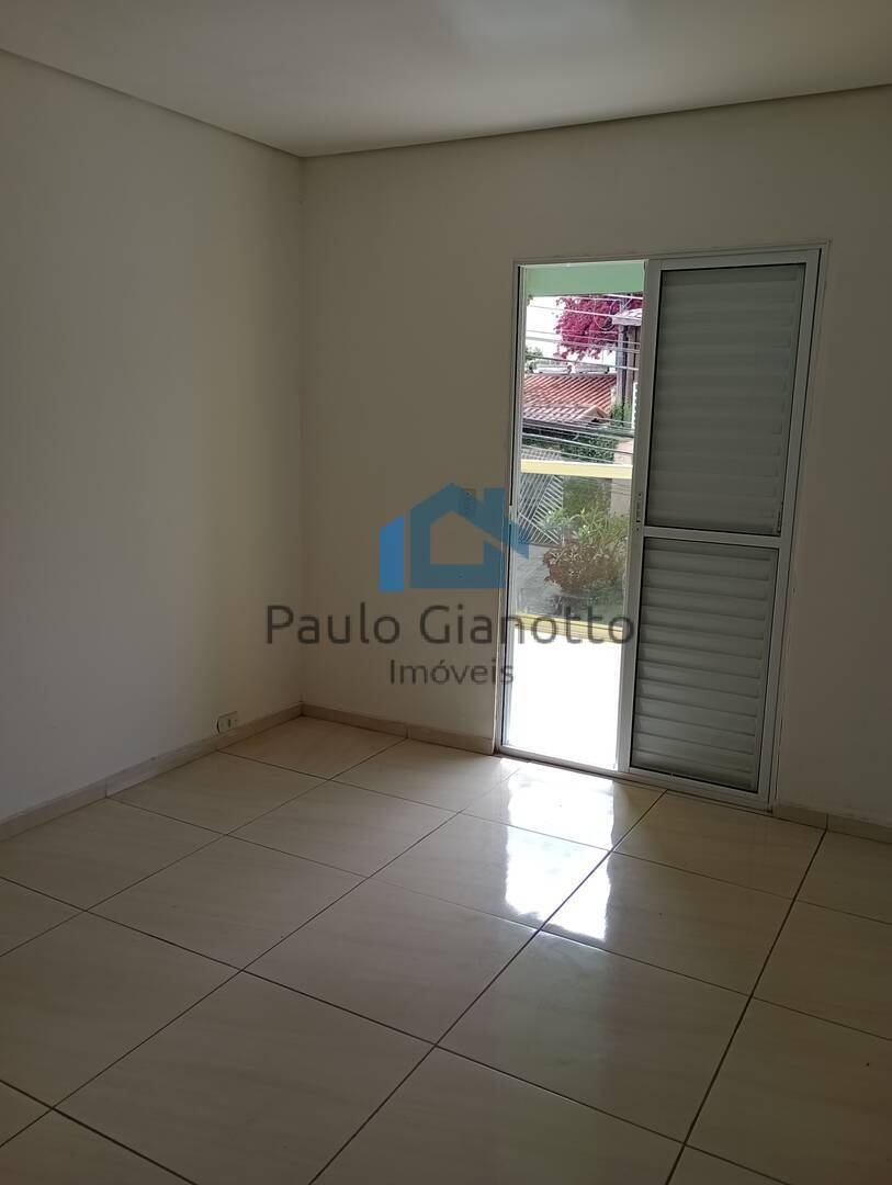 Casa à venda com 3 quartos, 200m² - Foto 8