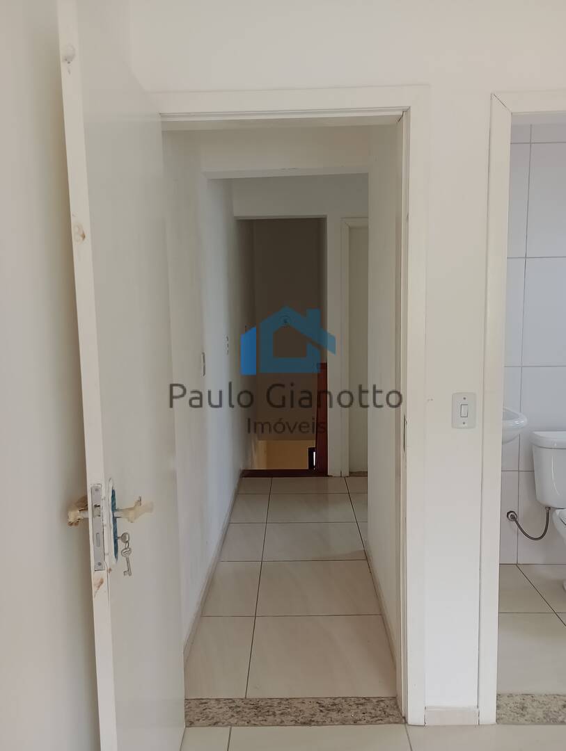 Casa à venda com 3 quartos, 200m² - Foto 10