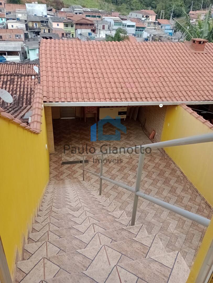 Casa à venda com 3 quartos, 200m² - Foto 4