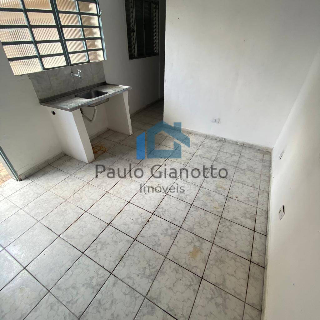 Casa à venda com 3 quartos, 300m² - Foto 13