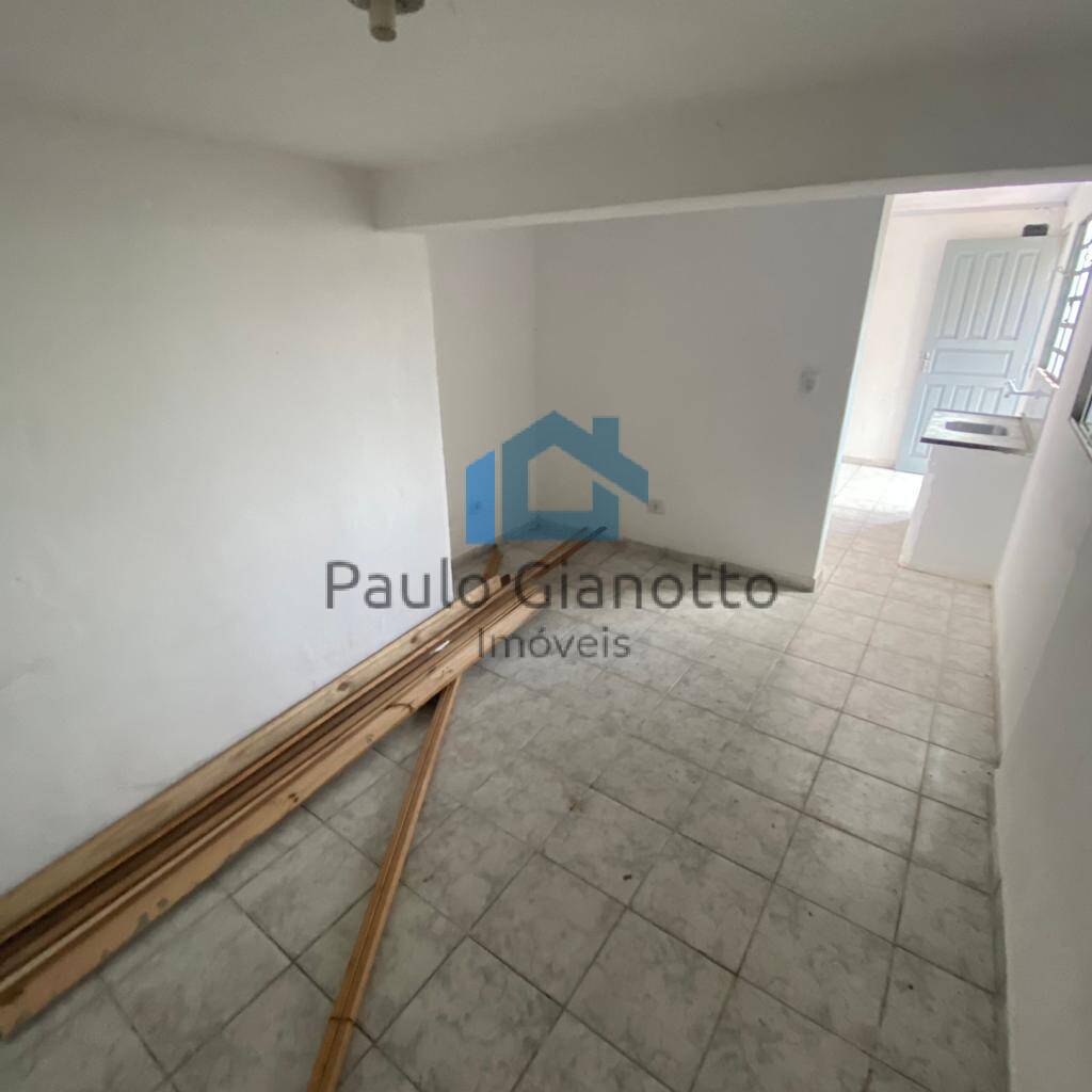 Casa à venda com 3 quartos, 300m² - Foto 12