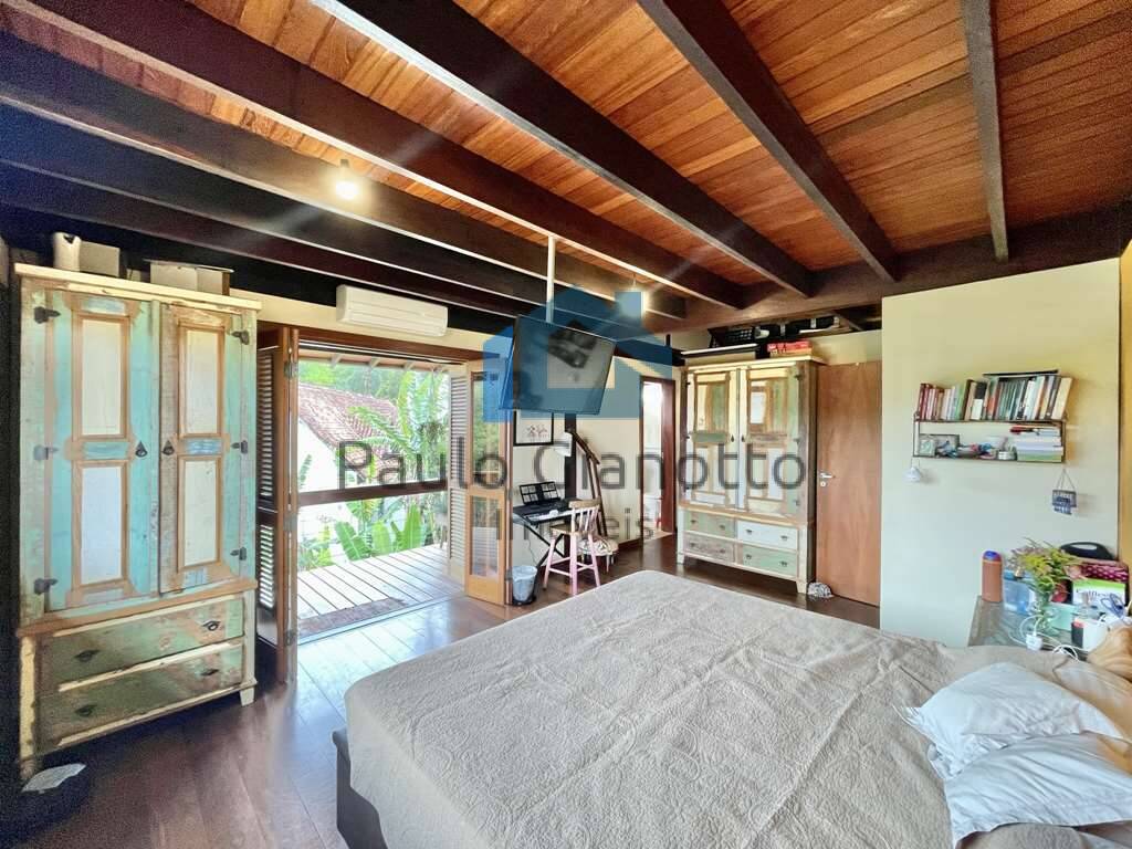 Casa de Condomínio à venda com 3 quartos, 282m² - Foto 30