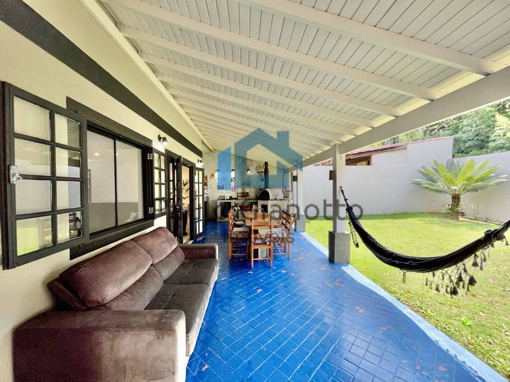 Casa de Condomínio à venda com 4 quartos, 250m² - Foto 5