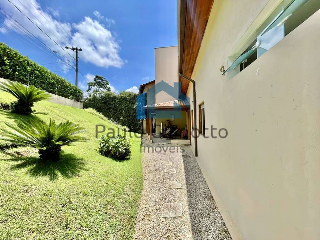 Casa de Condomínio à venda com 4 quartos, 445m² - Foto 31