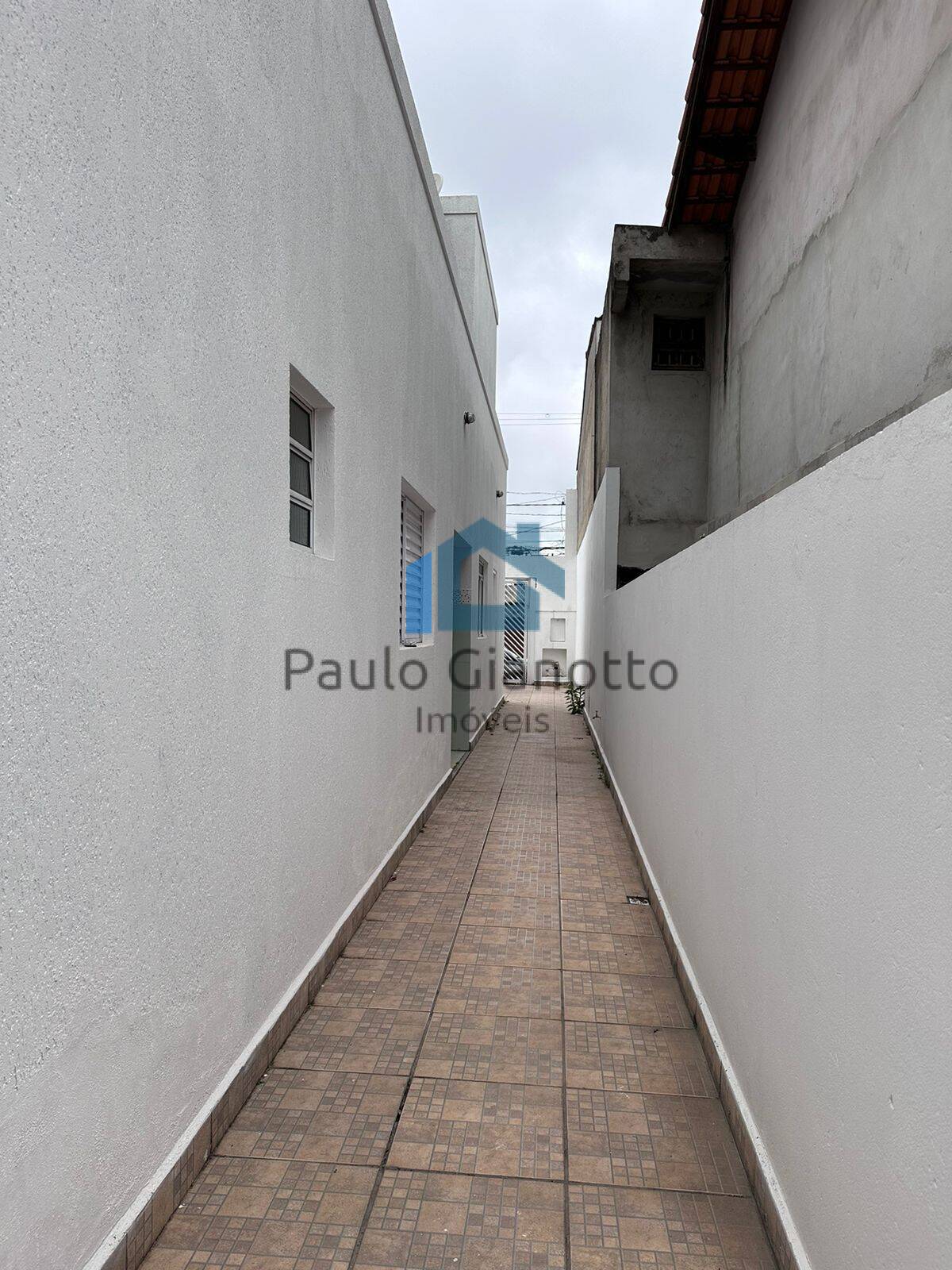 Casa à venda com 2 quartos, 60m² - Foto 20