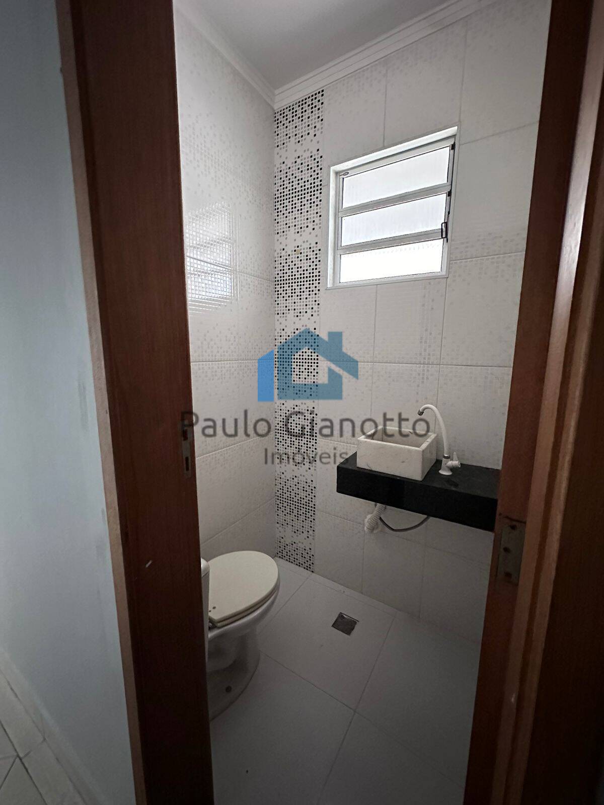 Casa à venda com 2 quartos, 60m² - Foto 19