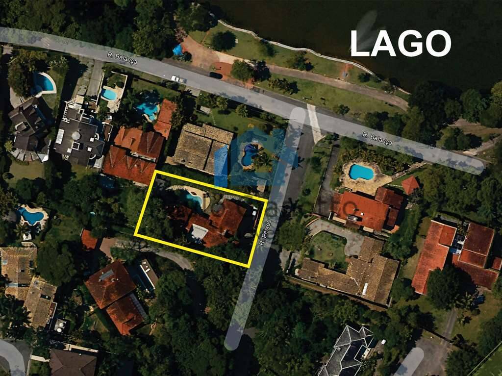 Casa de Condomínio à venda com 4 quartos, 256m² - Foto 62