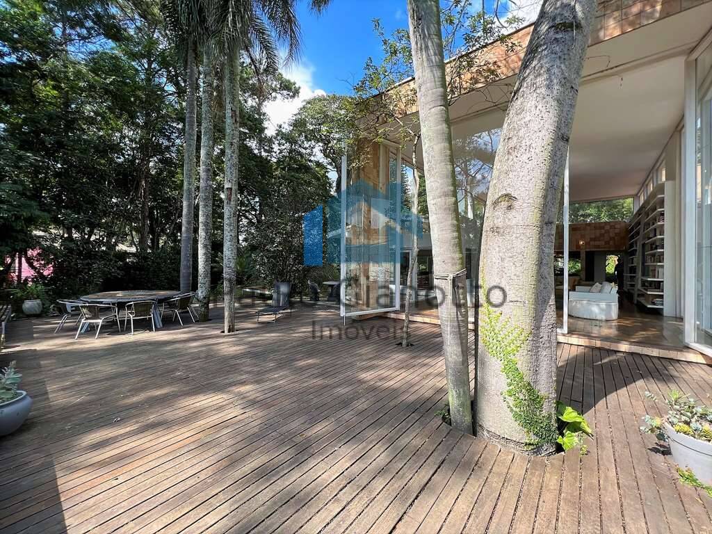 Casa à venda com 6 quartos, 1190m² - Foto 37