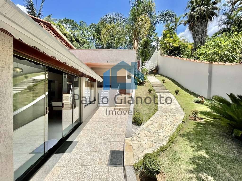 Casa de Condomínio à venda com 3 quartos, 215m² - Foto 9