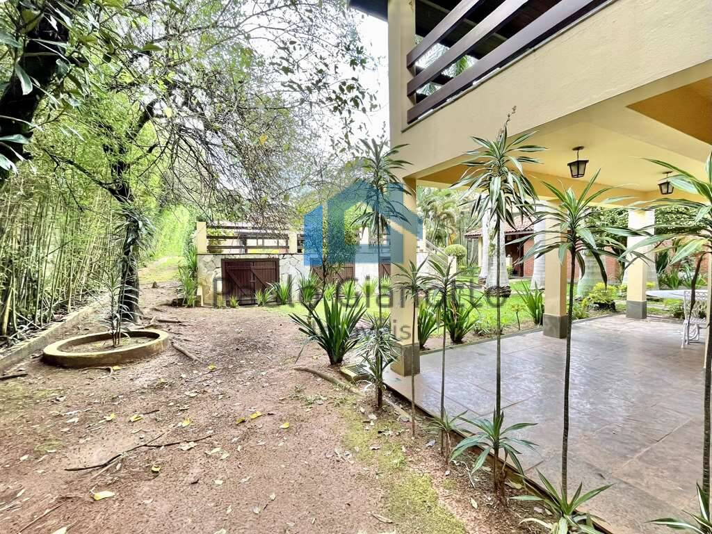 Casa de Condomínio à venda com 4 quartos, 428m² - Foto 54