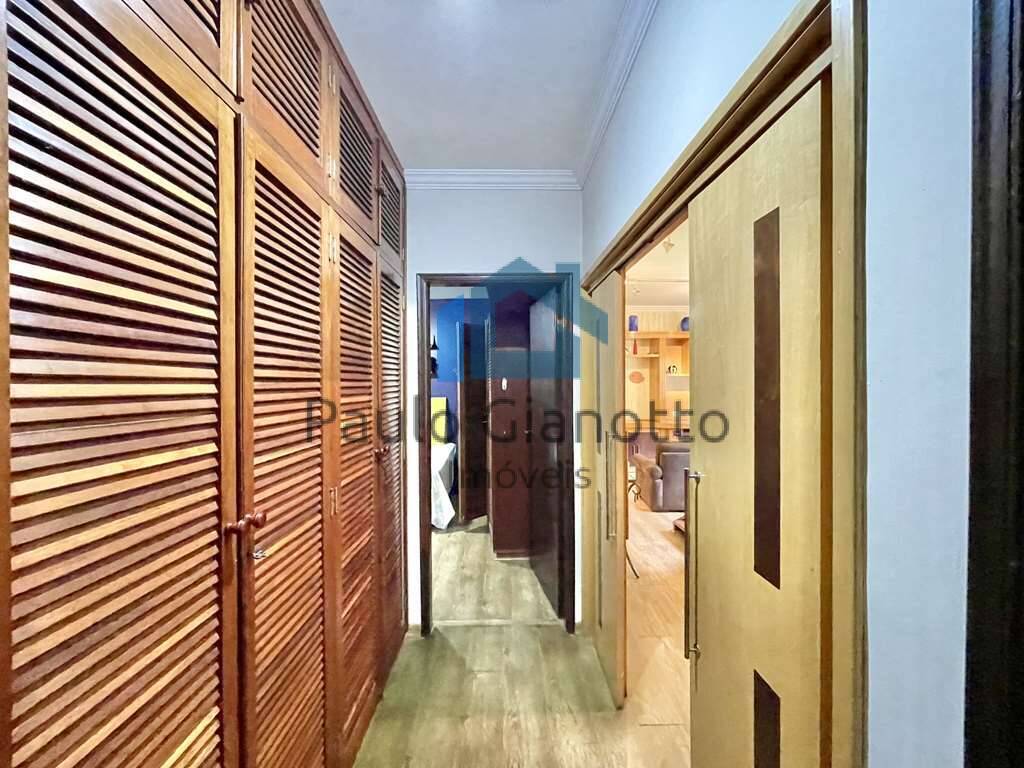 Casa de Condomínio à venda com 4 quartos, 428m² - Foto 38