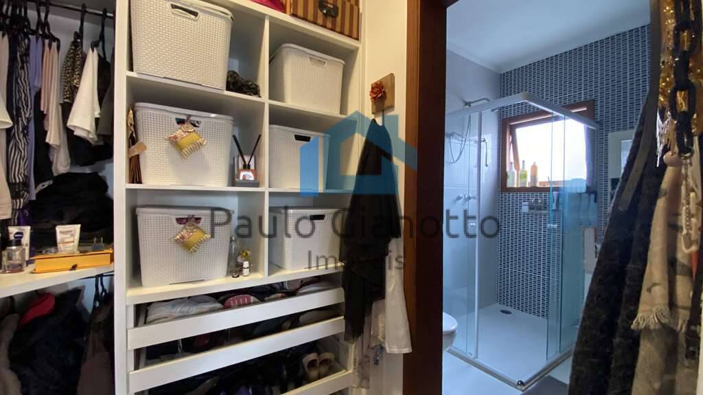 Casa de Condomínio à venda com 4 quartos, 325m² - Foto 24