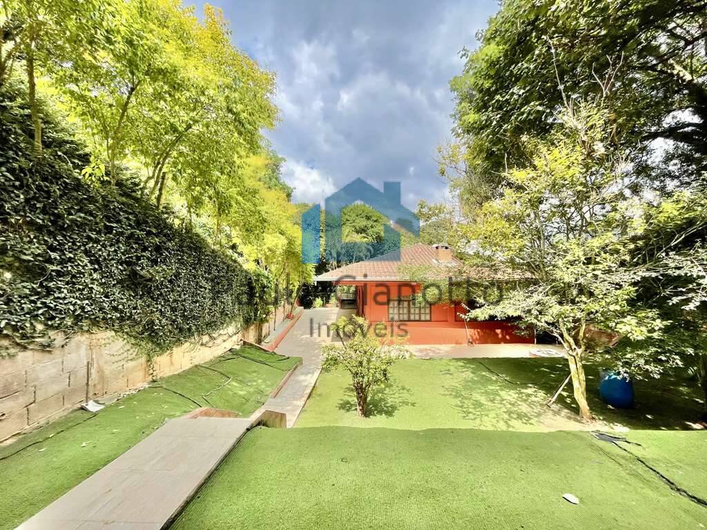 Casa à venda e aluguel com 3 quartos, 230m² - Foto 2