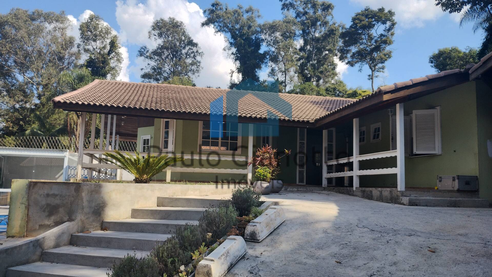 Casa de Condomínio à venda e aluguel com 4 quartos, 480m² - Foto 2