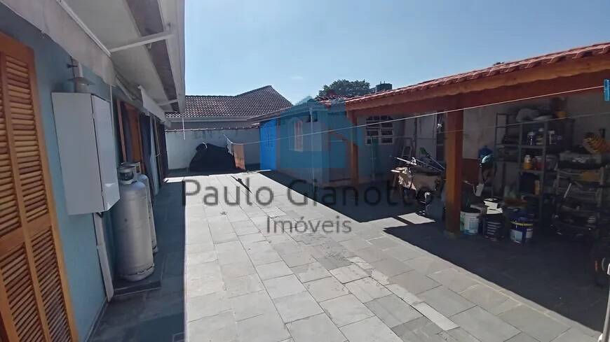 Casa de Condomínio à venda com 4 quartos, 380m² - Foto 4